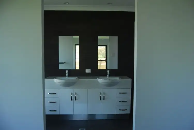 Seventh view of Homely house listing, 50 Phoenix Cr, Rural View QLD 4740