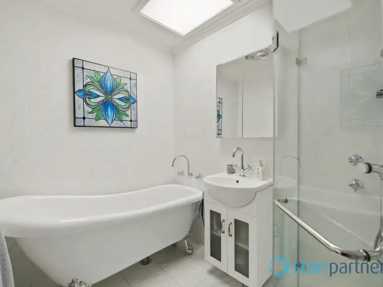 Seventh view of Homely house listing, 8 Darnay Pl, Ambarvale NSW 2560