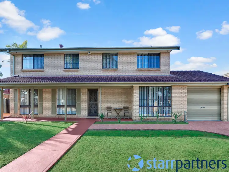 70 Hamlet Cres, Rosemeadow NSW 2560
