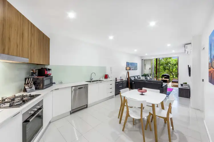 13/22 Bay Terrace, Wynnum QLD 4178