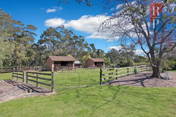 Fourth view of Homely house listing, 2 Raym Road, Kenthurst NSW 2156