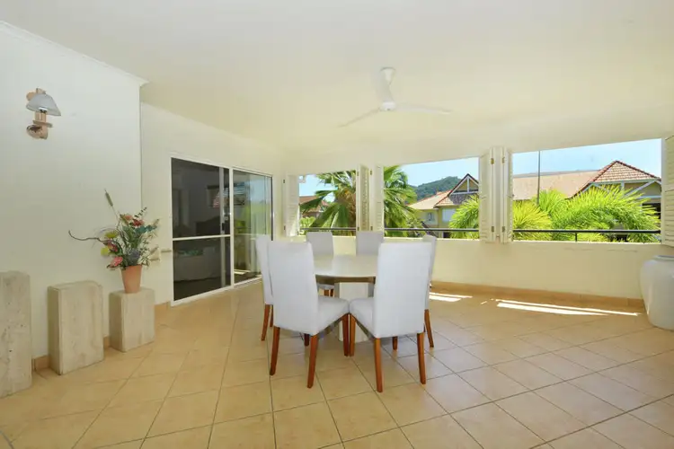 409/2 Greenslopes Street, Cairns North QLD 4870