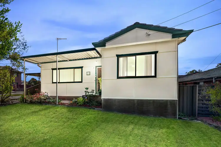 13 Monash Road, Blacktown NSW 2148