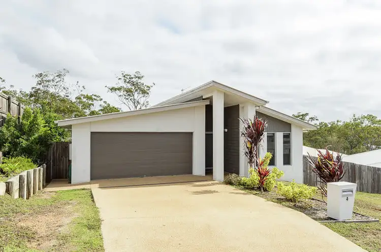4 Cradle Drive, New Auckland QLD 4680