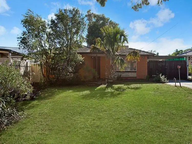 8 Garside Cres, Salisbury East SA 5109