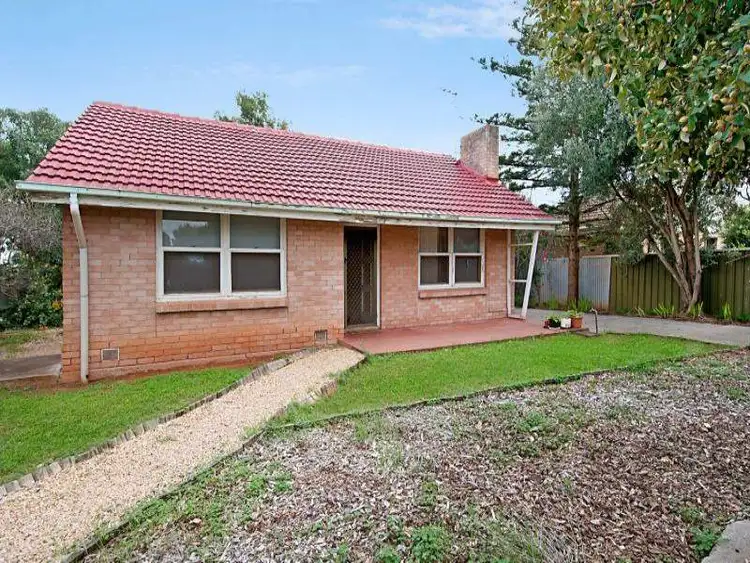 5 Parkinson St, Elizabeth Downs SA 5113