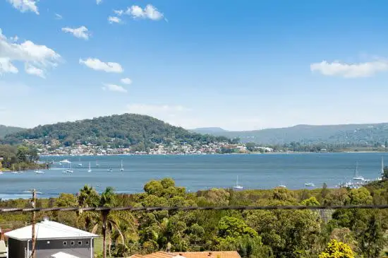 Main view of Homely house listing, 32 Cary Crescent, Springfield NSW 2250