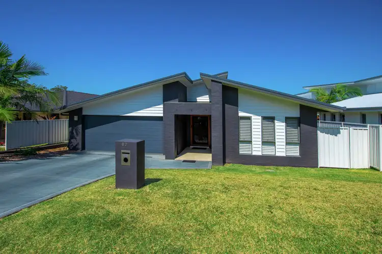 62 Admiralty Drive, Safety Beach NSW 2456