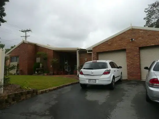 2 Dracon St, Regents Park QLD 4118