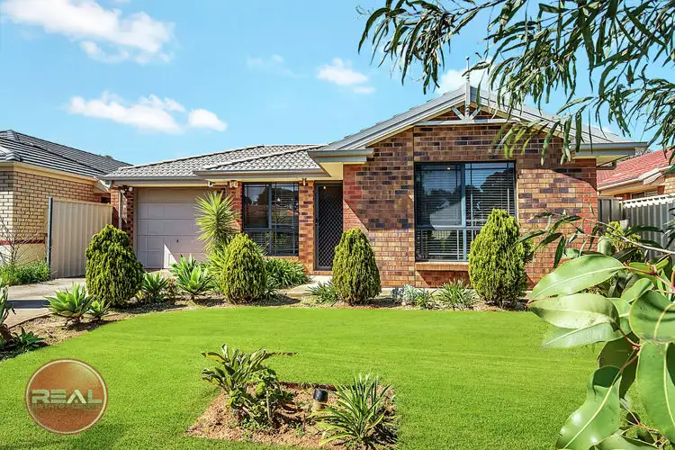 21 Napoleon Court, Paralowie SA 5108