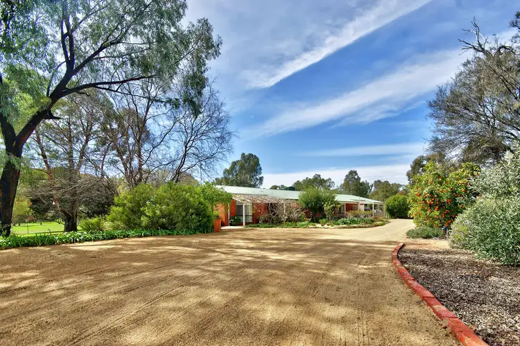 47 Cooinda Lane, Deniliquin NSW 2710