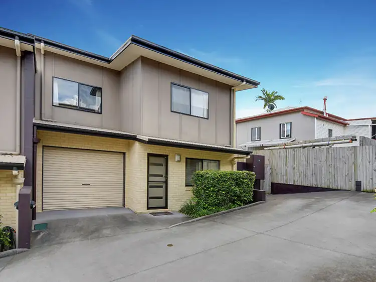 3 / 2 Tamper Street, Nambour QLD 4560