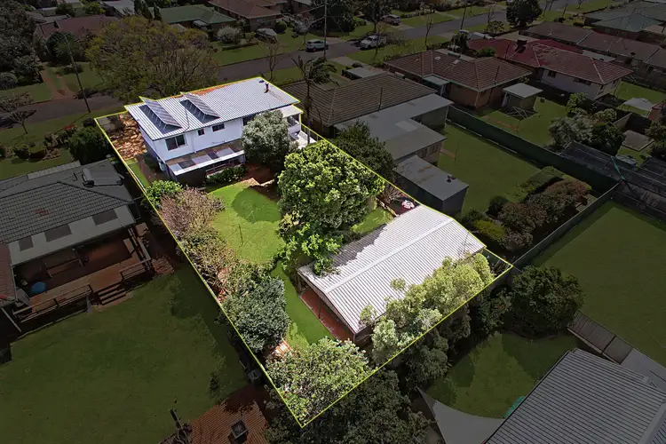 34 Paradise Street, Harristown QLD 4350