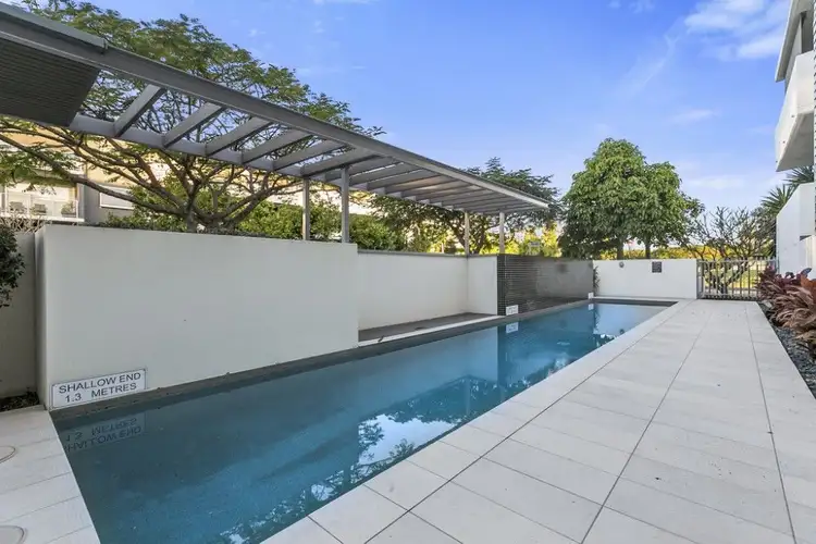 Sixth view of Homely unit listing, 1/48 Addison Avenue, Bulimba QLD 4171