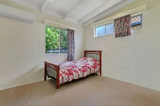 Sixth view of Homely house listing, 3 Izatt Close, Edge Hill QLD 4870