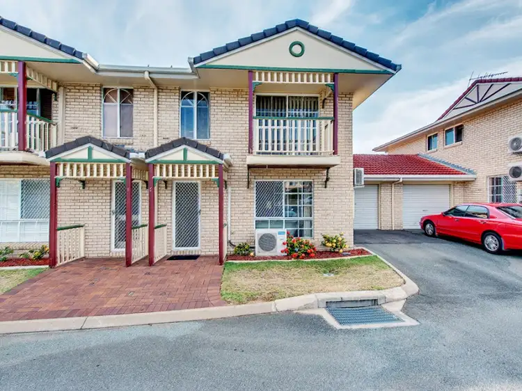 4/7 Vinal Street, Robertson QLD 4109