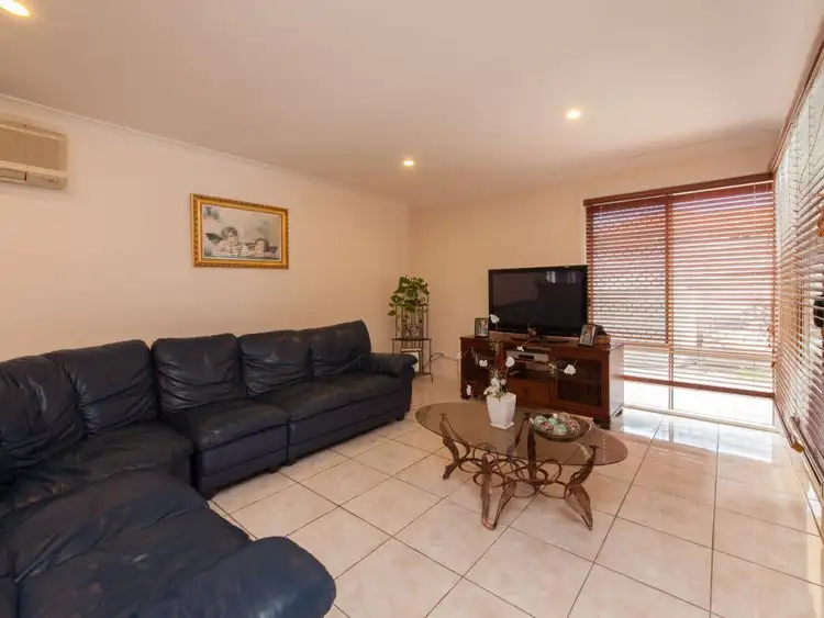 Fifth view of Homely house listing, 2 Cooktown Court, Deception Bay QLD 4508