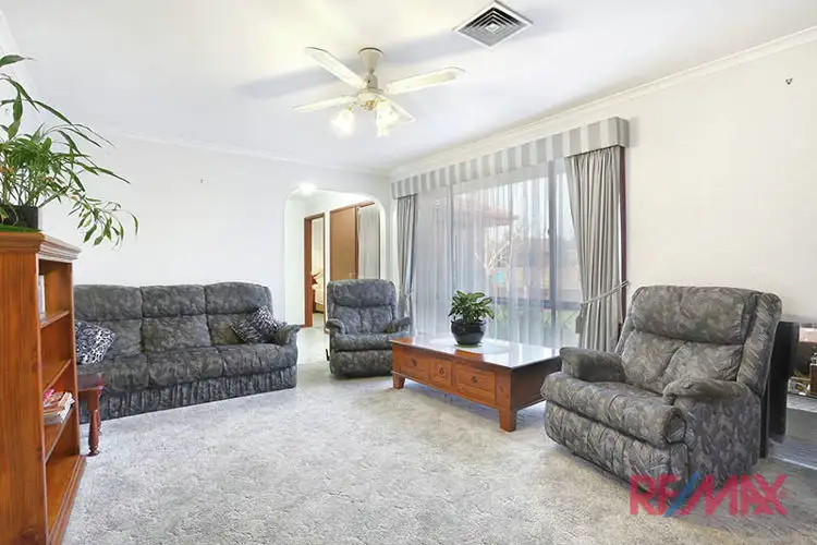 Fifth view of Homely house listing, 27 Ivan Crescent, Hampton Park VIC 3976