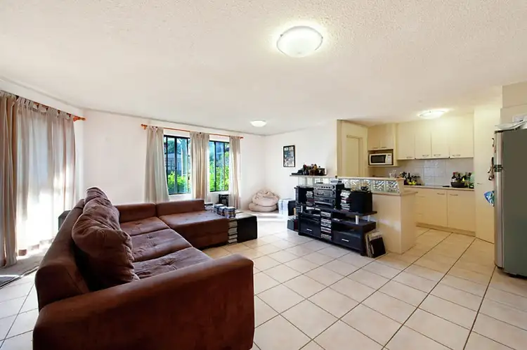 2/22 Lavarack Road, Mermaid Beach QLD 4218