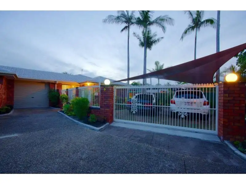 Main view of Homely townhouse listing, 5/18 Maiala Close, Paradise Point QLD 4216