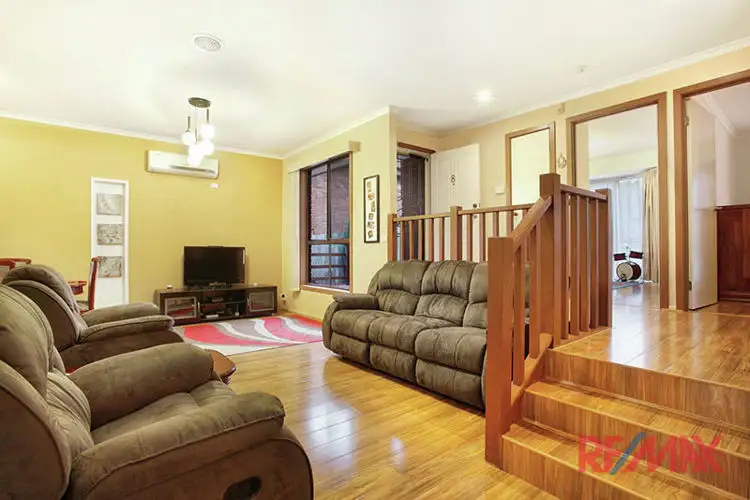 Sixth view of Homely house listing, 8 Bunya Place, Hampton Park VIC 3976