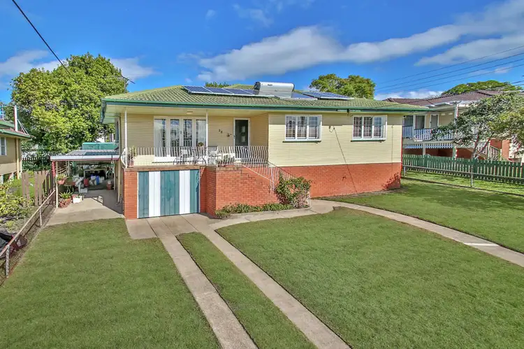 28 Chingford Street, Chermside West QLD 4032