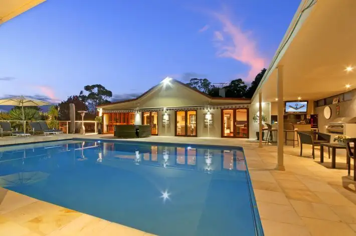 17 Blacks Road, West Pennant Hills NSW 2125