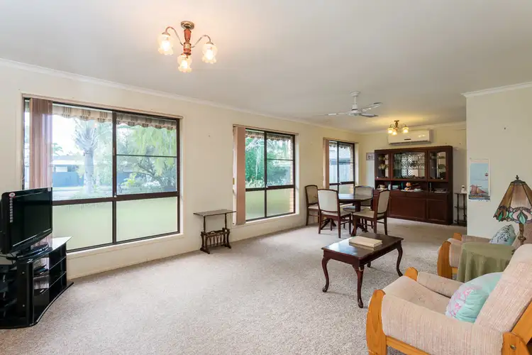 7 Dotterel St, Parrearra QLD 4575