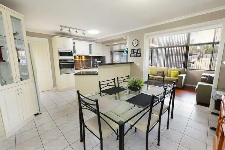 Fifth view of Homely house listing, 2 Jacques Place, Minchinbury NSW 2770