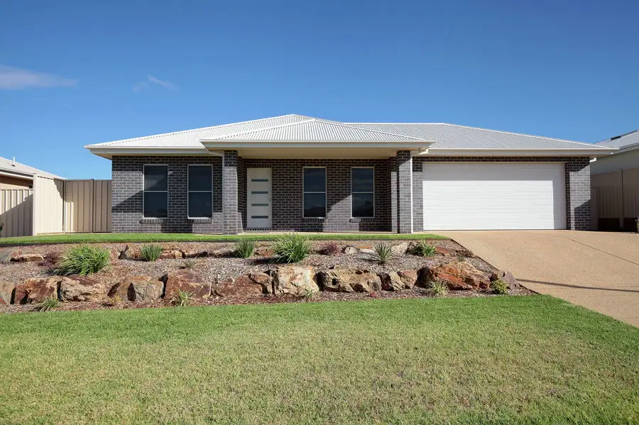 Main view of Homely house listing, 16 Ross Parkway, Estella NSW 2650