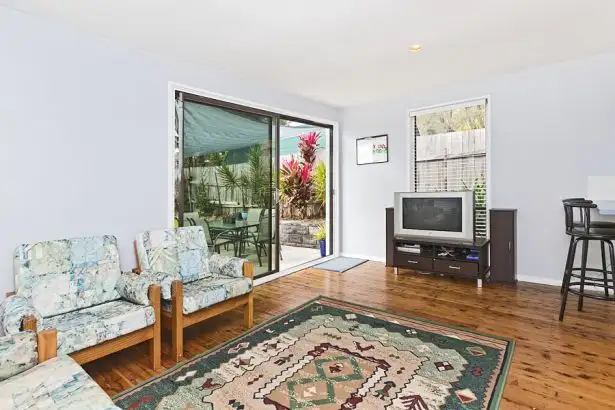 Fifth view of Homely house listing, 8 Malwood Avenue, Macquarie Hills NSW 2285