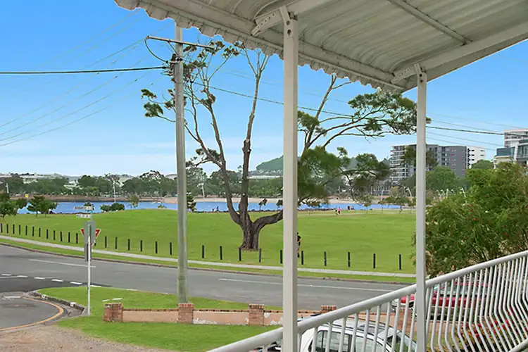 Fifth view of Homely unit listing, 7/2-4 Coral Street, Rainbow Bay QLD 4225