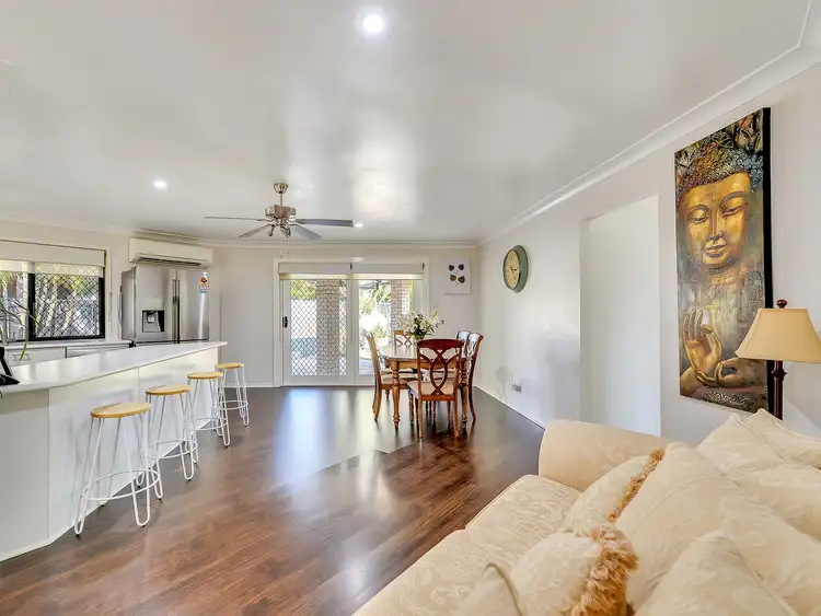 Fourth view of Homely house listing, 17 Beccaria Pl, Doolandella QLD 4077