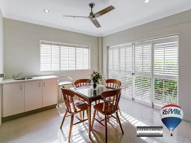 Sixth view of Homely house listing, 8 Liz Place, Sunnybank Hills QLD 4109