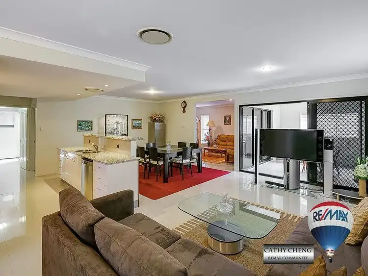 Seventh view of Homely house listing, 8 Liz Place, Sunnybank Hills QLD 4109