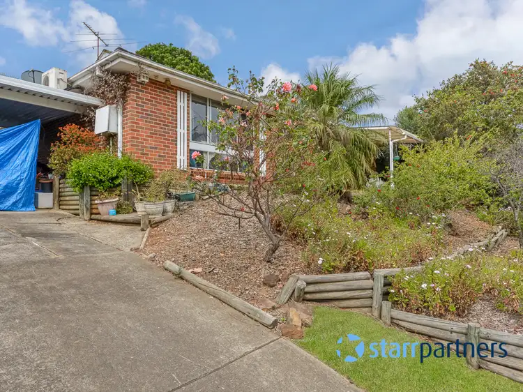 82 Cleopatra Dr, Rosemeadow NSW 2560