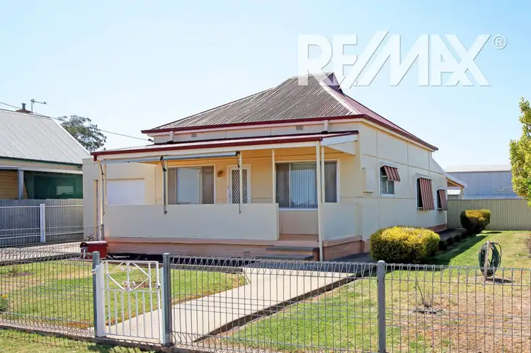 1 King Street, Junee NSW 2663