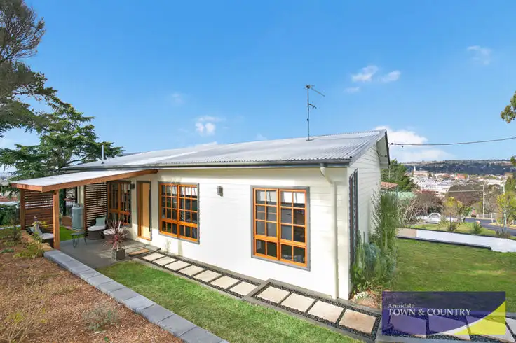 Main view of Homely house listing, 27 Laurence Avenue, Armidale NSW 2350