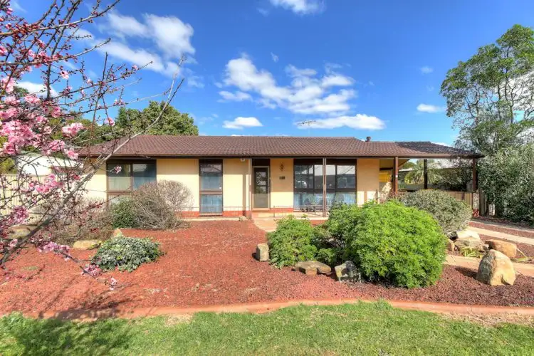 13 Eusebio Drive, Salisbury East SA 5109