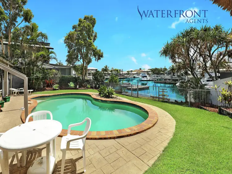 17 Bangalow Street, Minyama QLD 4575