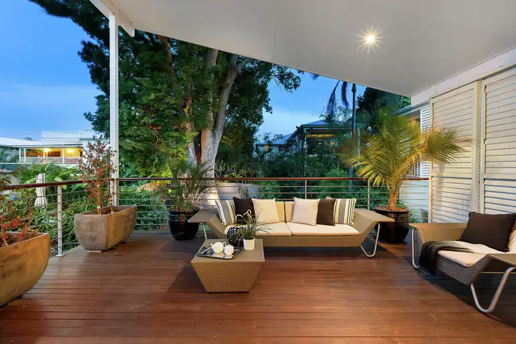 88 Cedar Street, Wynnum QLD 4178