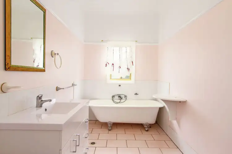 Fifth view of Homely house listing, 2 Laurel Street, Kootingal NSW 2352
