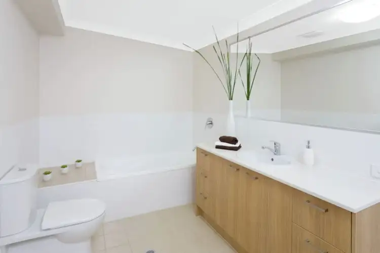 Fifth view of Homely apartment listing, 10/14 Yacht Street, Clontarf QLD 4019