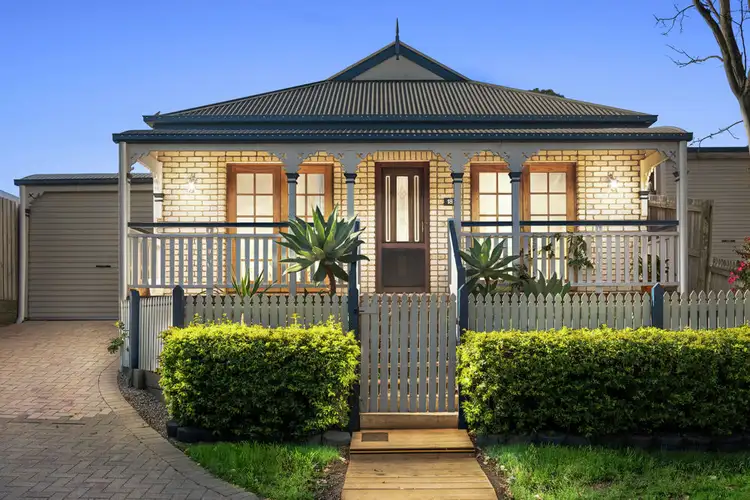 18 Joffre Place, Forest Lake QLD 4078