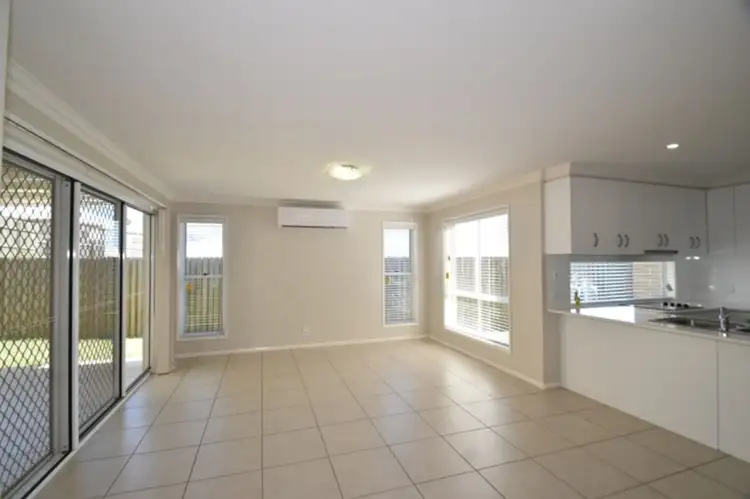 Fourth view of Homely block of units listing, 5 Nabiac Close, Kearneys Spring QLD 4350