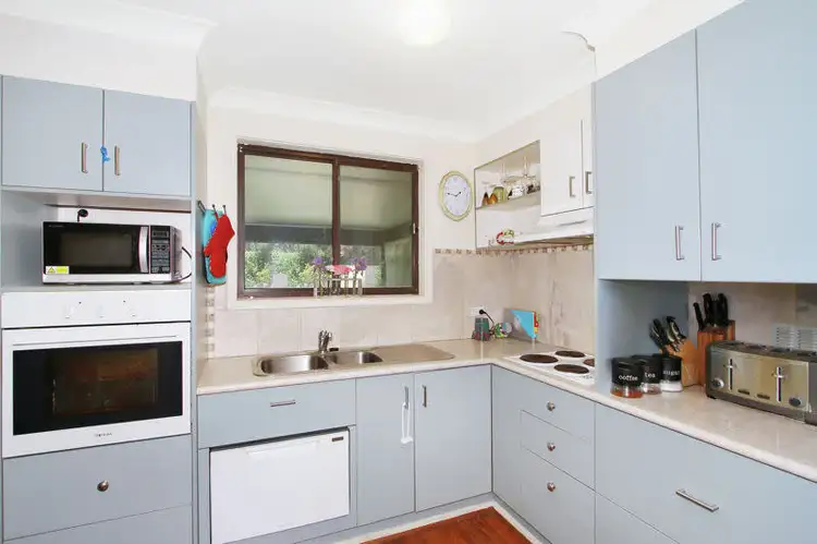 Third view of Homely house listing, 6 Boronia Drive, Tamworth NSW 2340