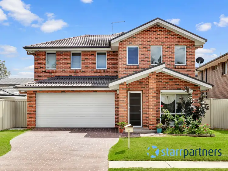17 Woonona Rd, Prestons NSW 2170