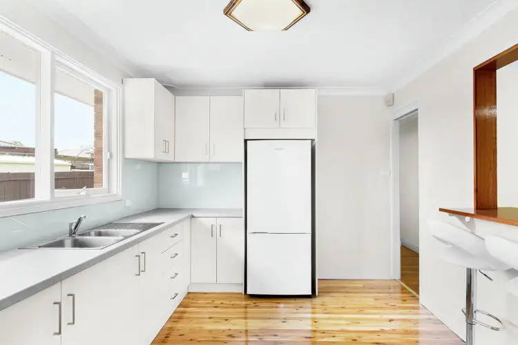 Third view of Homely house listing, 9 Lyte Place, Prospect NSW 2148