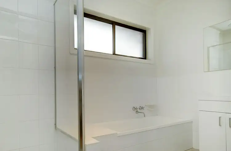 Fourth view of Homely house listing, 9 Mazamet Court, Deniliquin NSW 2710