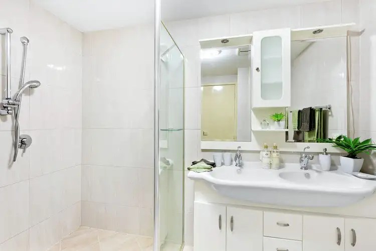 Fifth view of Homely apartment listing, 2/32 Rock Street, Scarborough QLD 4020